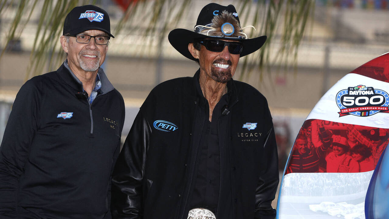 Richard Petty Blasts NASCAR Teams for Overreliance on Tire Strategy