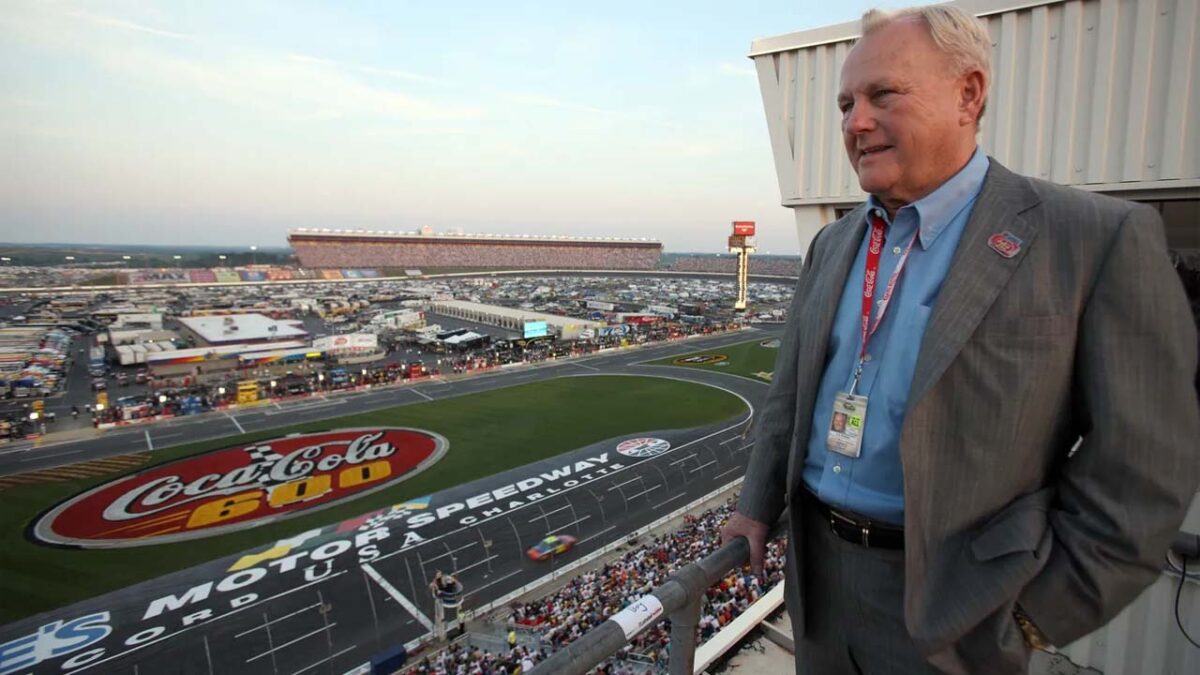 "Larger than Life!" Jeff Gordon Mourns Death of NASCAR Legend Humpy Wheeler 1 Humpy Wheeler (via AP)