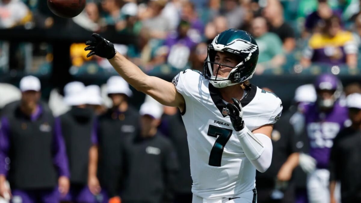 3 Realistic Backups Raiders Could Sign for Geno Smith After Aidan O’Connell's Injury 2 3 Realistic Backups Raiders Could Sign for Geno Smith After Aidan O’connell's Injury