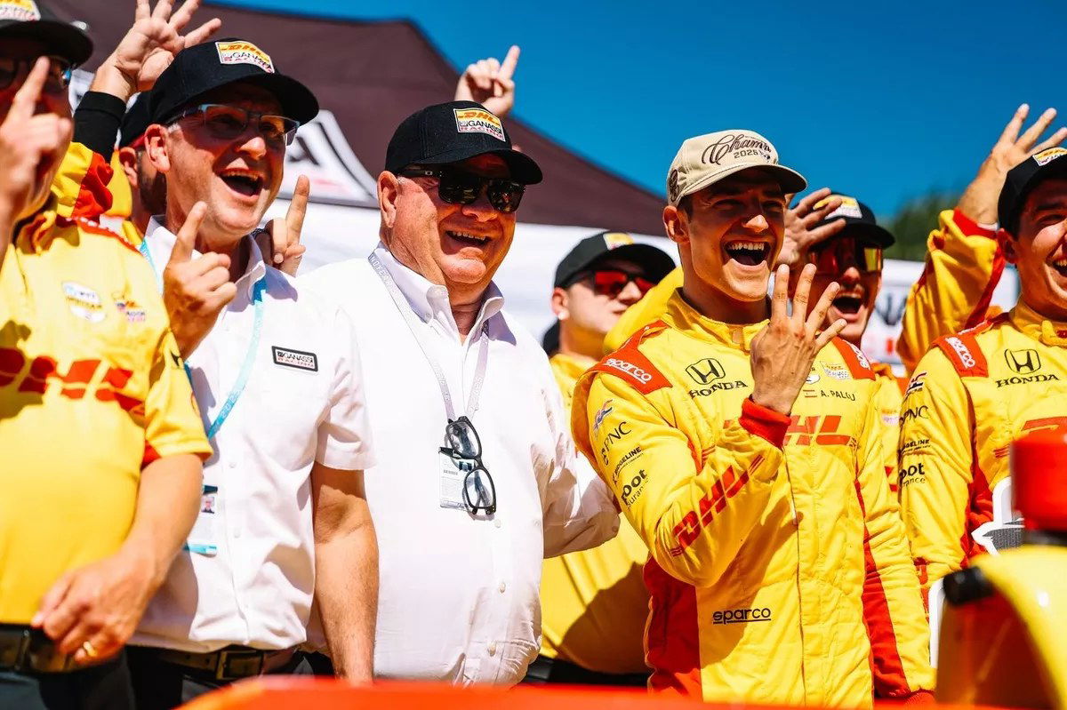 IndyCar Champion Breaks Silence on Joining Max Verstappen at Red Bull Rumors 1 Alex Palou and Chip Ganassi