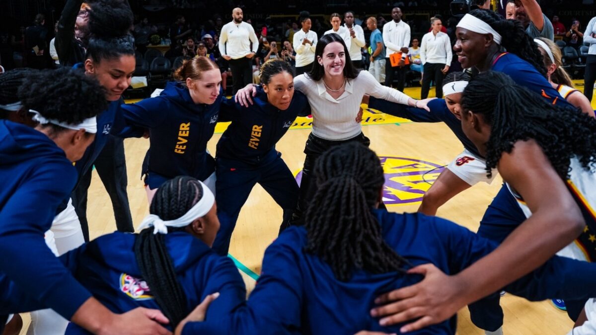 Indiana Fever notch come-from-behind win over Sparks