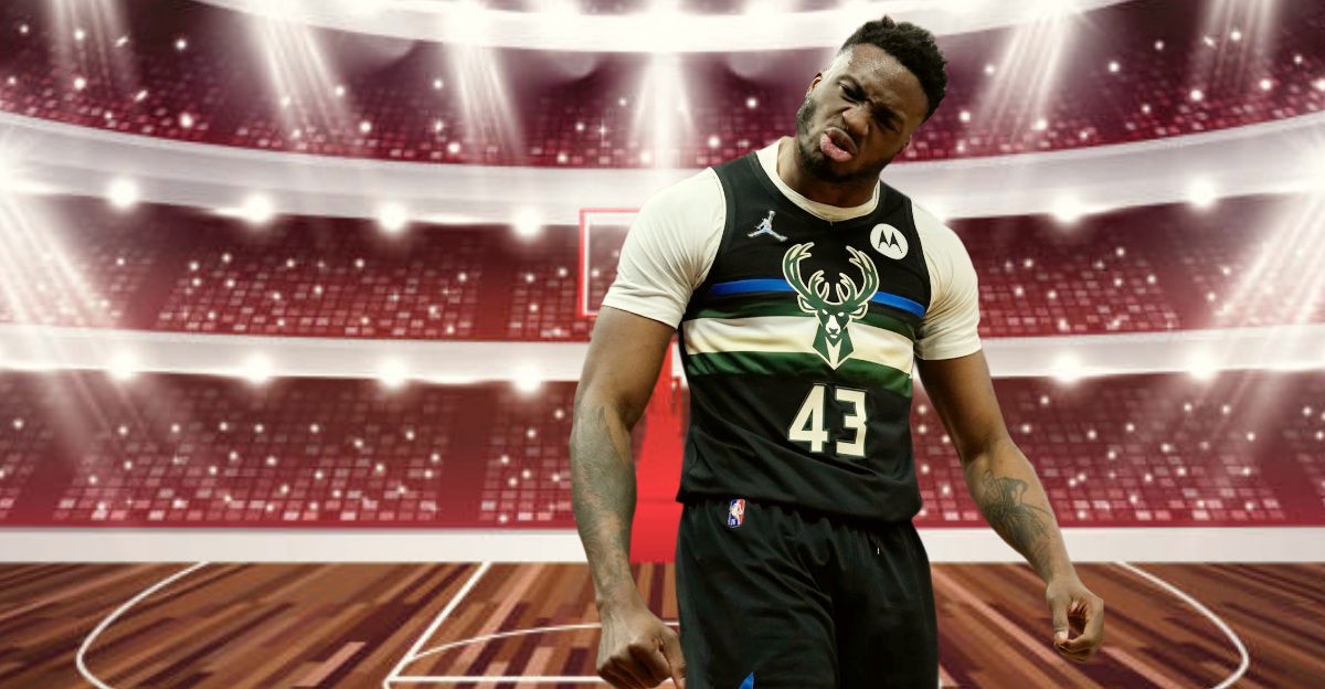 Thanasis Antetokounmpo Announcing His Return on $2.9 Million Deal has Fans in Splits: “Bucks Doing Everything to Keep Giannis”