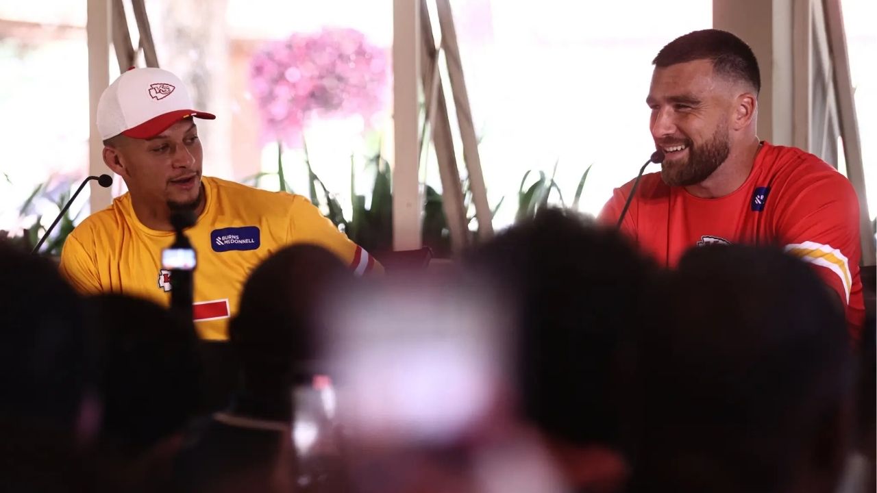 (Video) Travis Kelce Hilariously Imitates Patrick Mahomes at Brazil Press Conference Before Chiefs’ Season Opener