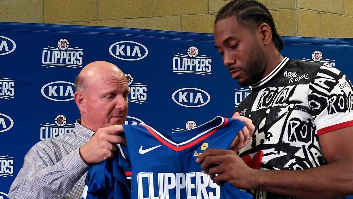 Kawhi Leonard signed with Clippers in 2019