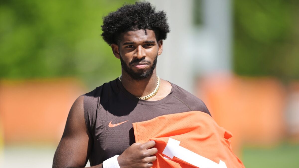 Browns Reportedly Plan to Sit Shedeur Sanders in Rookie Season While Backing Joe Flacco