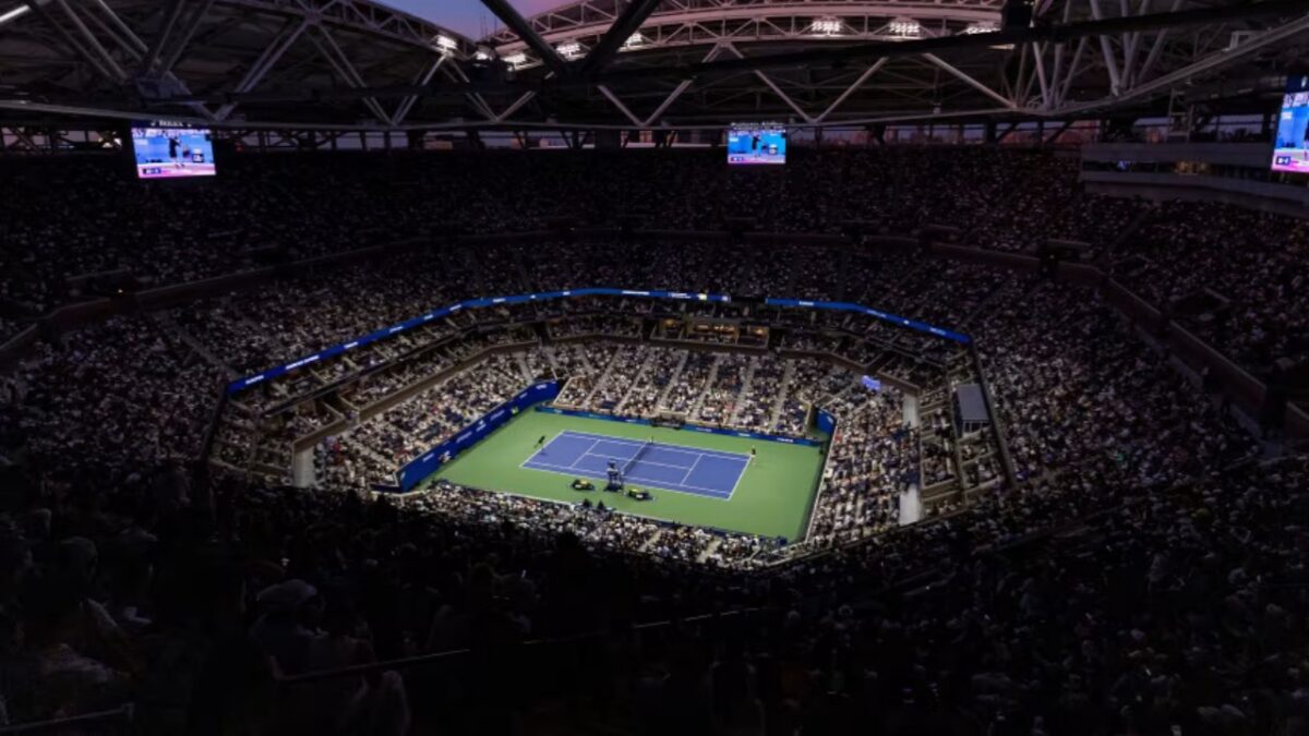 "Italian Mafia at it Again"- US Open Massively Criticized for Closing the Roof to Potentially Benefit Jannik Sinner Against Carlos Alcaraz 1 US Open
