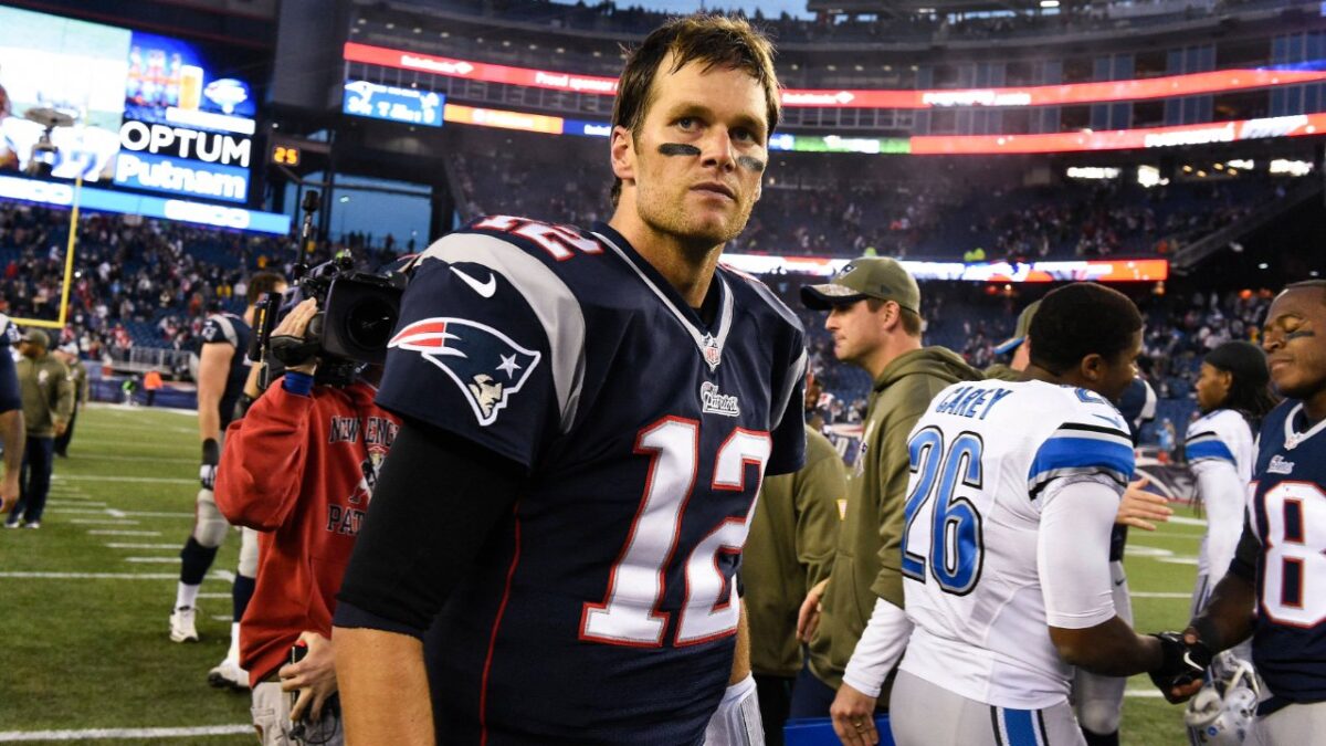 Tom Brady wants young QBs to sit back and learn their 1st year