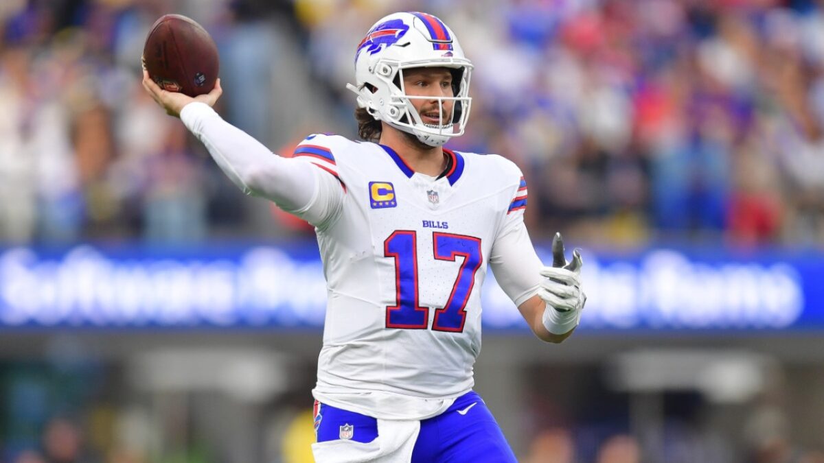 Draymond Green Doesn't Think Josh Allen Can Win Super Bowl for Bills