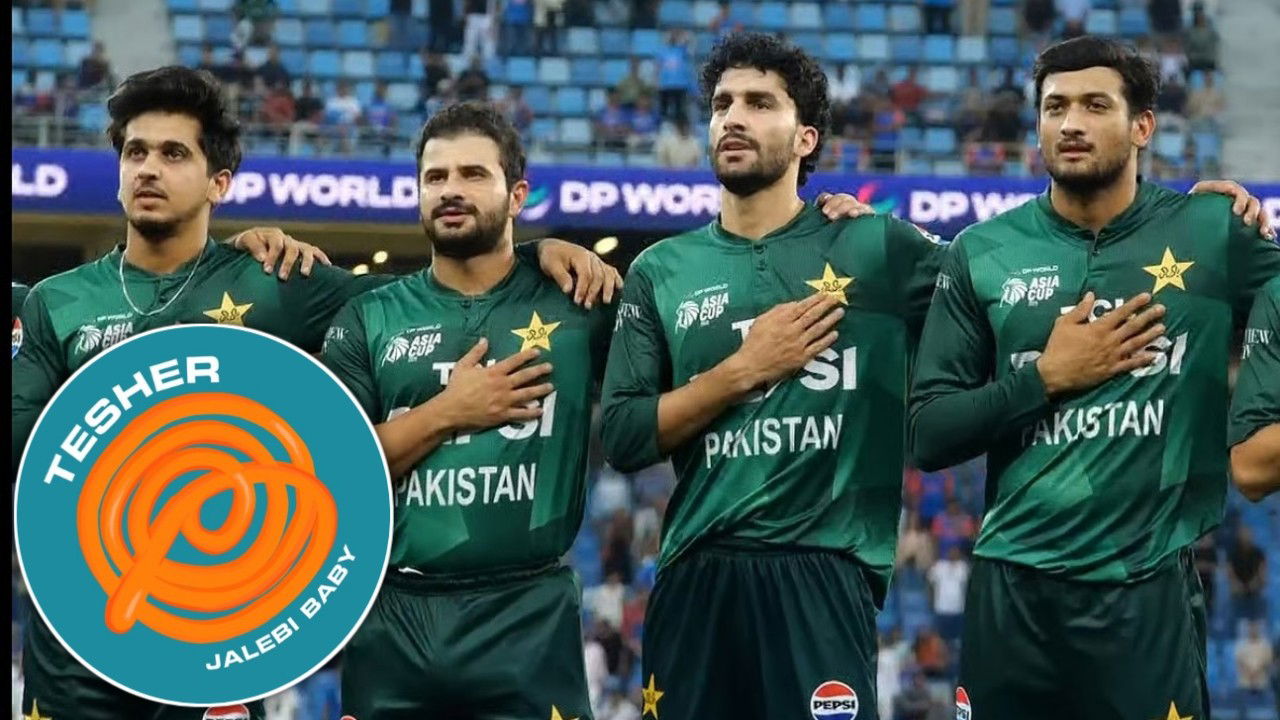 (Video) Embarrassment! DJ Bizarrely Plays Jalebi Baby Instead of Pakistan’s National Anthem Ahead of Vital India Clash