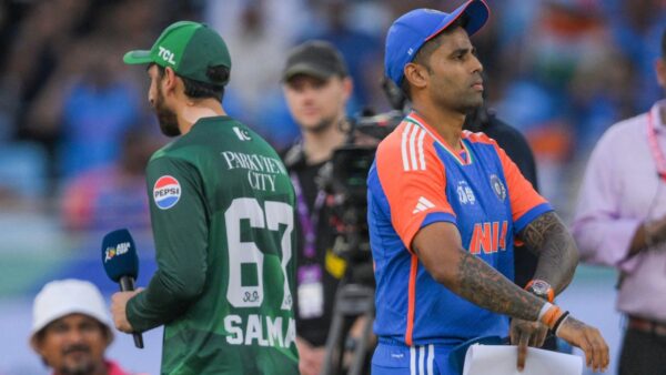 BCCI Official Clarifies That Indian Players Aren’t Bound To “Shake Hands” with Pakistan by Any Cricketing Rule