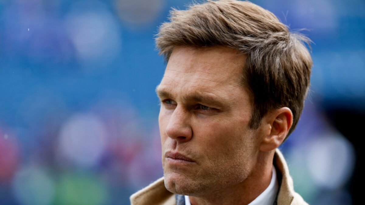 Tom Brady Sitting in the Raiders' Coaching Booth Has Fans Raising Fair Questions About Conflict of Interest - "How Is This Allowed?"