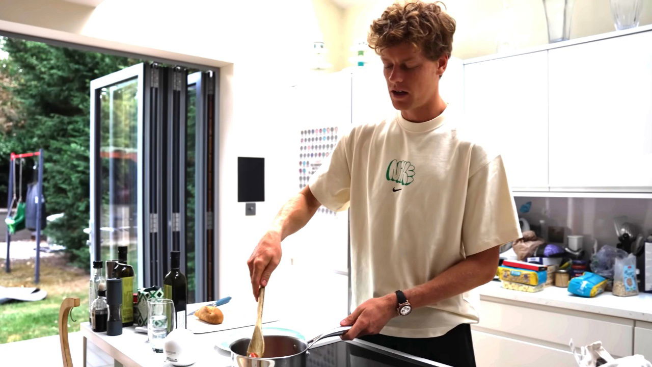 Jannik Sinner Surprisingly Chooses Pasta Over Tennis and Makes ‘Winning Ugly’ Remark Days After US Open Disappointment