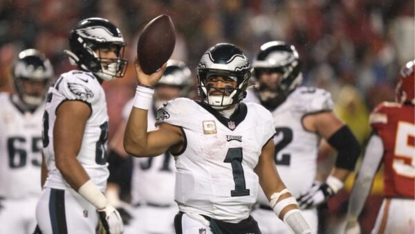 Jalen Hurts Takes Full “Accountability” for Eagles Underwhelming Passing Game Despite 2-0 Start