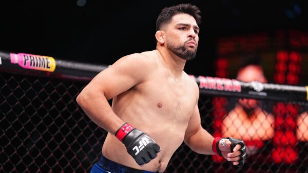 Legendary Coach Claims ‘Eating Disorder’ as Reason Behind Kelvin Gastelum’s Weigh-Ins Disasters 