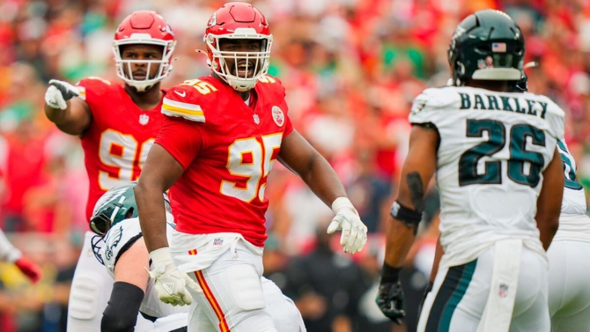 3 Things Patrick Mahomes and Chiefs Need to Get Right if They Want to Turn Season Around 2 Chris Jones needs to lead his defense