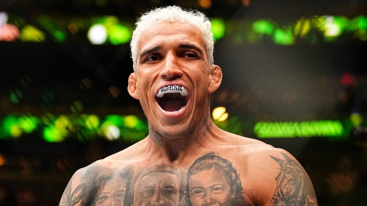 Renato Moicano vs Charles Oliveira? Fan-Favorite's Cryptic Tweet Hints at Short Notice UFC Rio Fight 1 Charles Oliveira should move up to the welterweight division