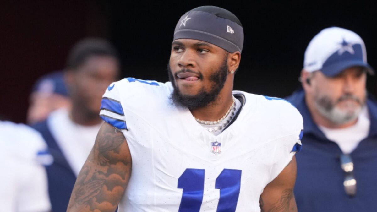 Cowboys Owner Jerry Jones' Surprise Decision on Micah Parsons Tribute Ahead of Packers Game Divides the Internet: "So Petty"