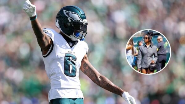 Eagles’ DeVonta Smith Has a Timeless Reaction to Security Checking His Fiancee Out