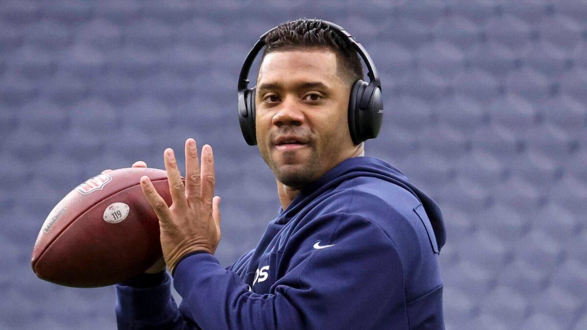 Brian Daboll Has an Extremely Awkward Interaction with Reporters over Giants Potentially Dropping Russell Wilson for Jaxson Dart