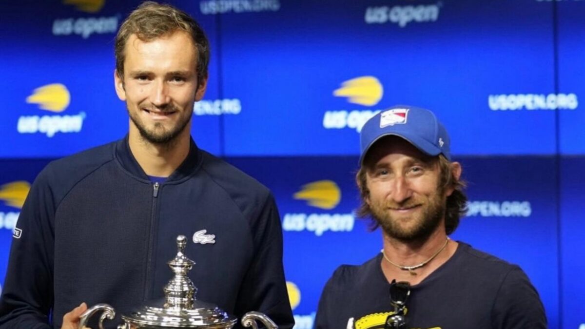 Daniil Medvedev and Gilles Cervara (via X/The Tennis Letter)