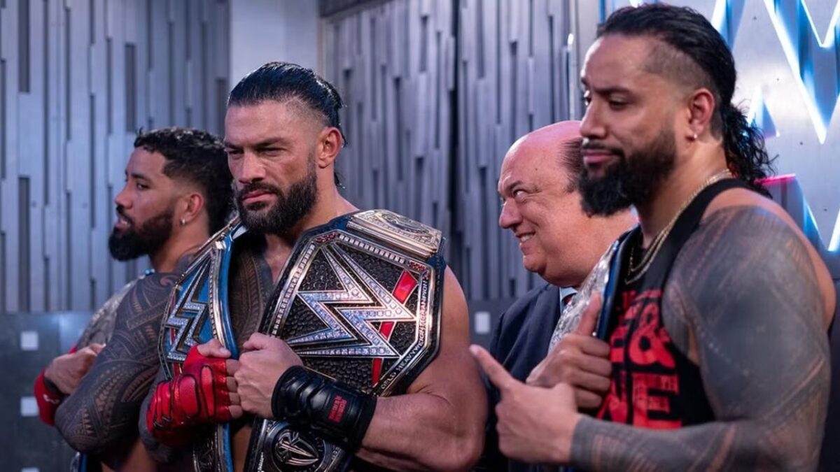 Roman Reigns with The Usos