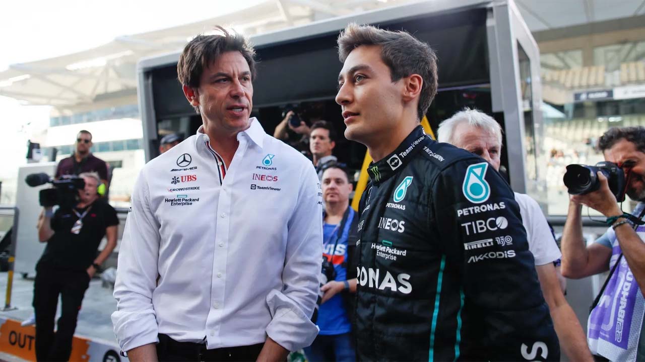 Toto Wolff Exposes the Reason Behind Uncertainty over George Russell’s Contract Extension