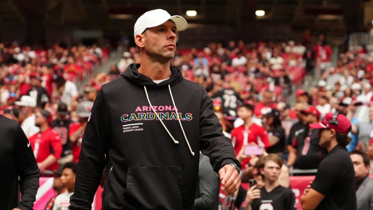Emari Demercado’s Fumble Cost Cardinals the Game, but Jonathan Gannon’s Reaction Cost Him $100K 1 Arizona Cardinals head coach Jonathan Gannon