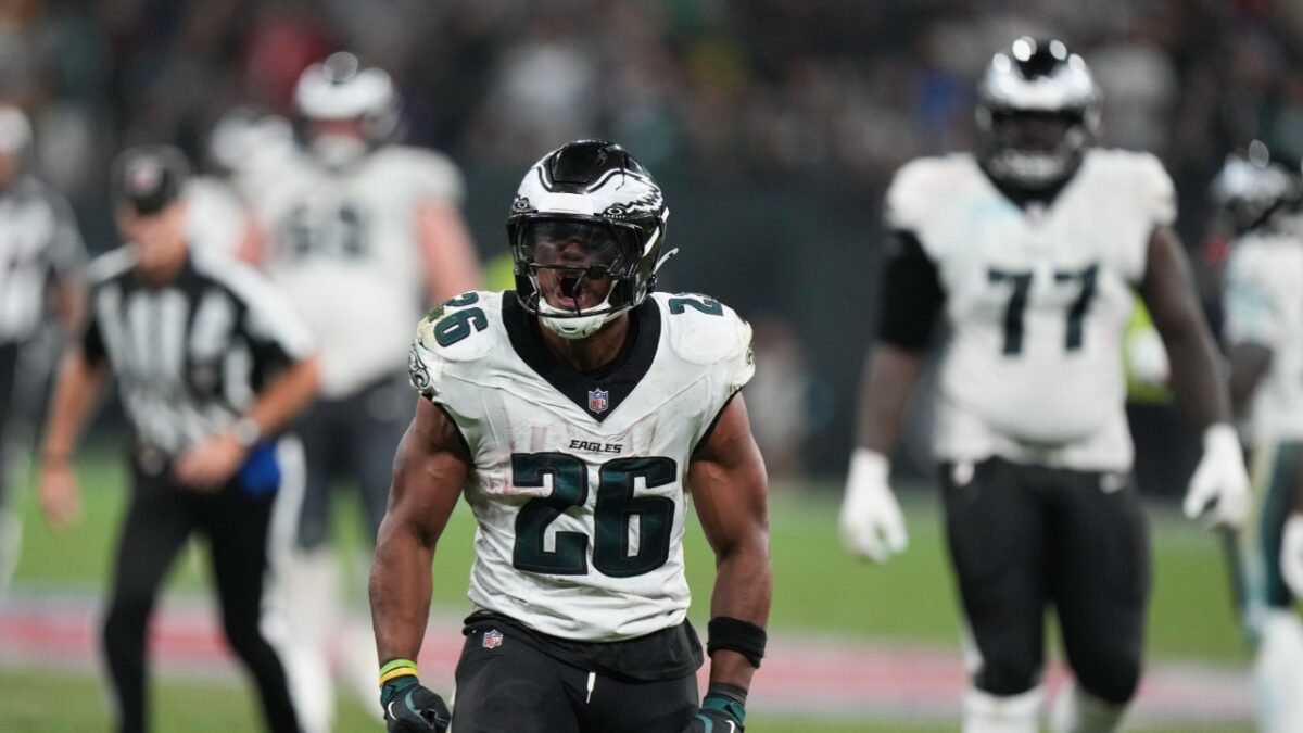 3 Things Jalen Hurts and Eagles Offense Need to Fix After Embarrassing Loss to Giants 3 Eagles need to unleash Saquon Barkley