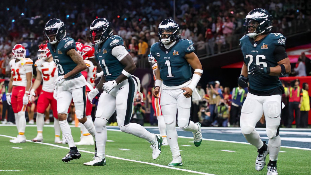3 Things Jalen Hurts and Eagles Offense Need to Fix After Embarrassing Loss to Giants
