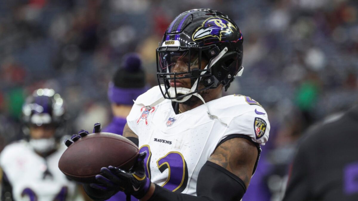 Derrick Henry Steps Into Leadership Role as Ravens Aim to Turn Season Around 1 Derrick Henry Steps Into Leadership Role as Ravens Aim to Turn Season Around