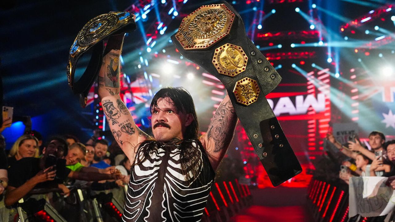Dominik Mysterio Cheats His Way to Retain the Intercontinental Championship on Raw