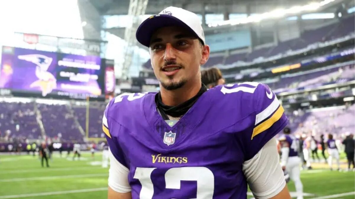 (Video) JJ McCarthy's Candid Reaction to Vikings Not Announcing QB1 for Eagles Game 1 Max Brosmer
