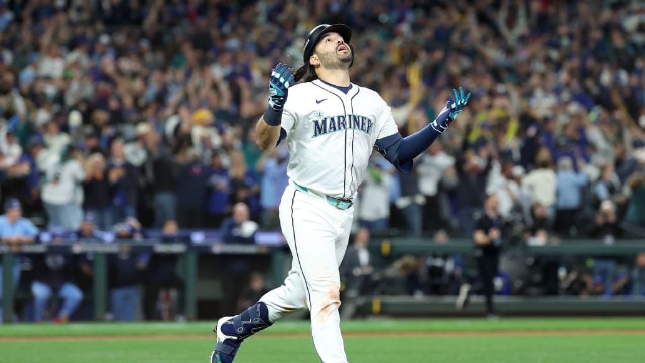 Eugenio Suarez’s Clutch Grand Slam Leads Mariners to Huge Win in ALCS Game 5