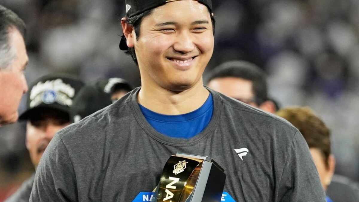 Shohei Ohtani's Incredible 3 Home Runs and 10 Strikeouts in NLCS Game 4 Has Fans Losing It: "Goat Convo Is Over" 2 Shohei Ohtani
