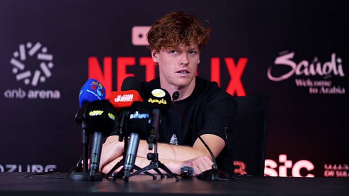 Will Darren Cahill Stay? Jannik Sinner Breaks Silence on 2026 Coaching Plans 1 Jannik Sinner