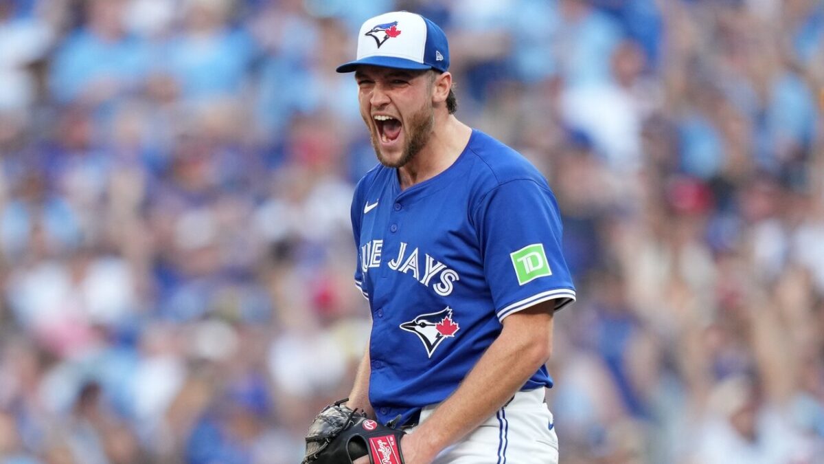 Blue Jays' Trey Yesavage and David Ortiz Belt out Hilarious Rendition Of "O Canada" Following ALCS Game 6 Win 2 Trey Yesavage