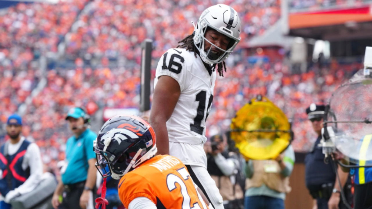 Raiders’ Jakobi Meyers Maintains Trade Request but Vows to Stay Professional