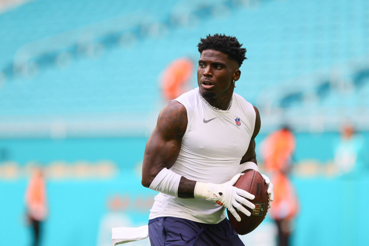 Retirement for Tyreek Hill? Star Receiver Gets Candid About His Mindset After Leg Injury 1 Retirement for Tyreek Hill? Star Receiver Gets Candid About His Mindset After Leg Injury