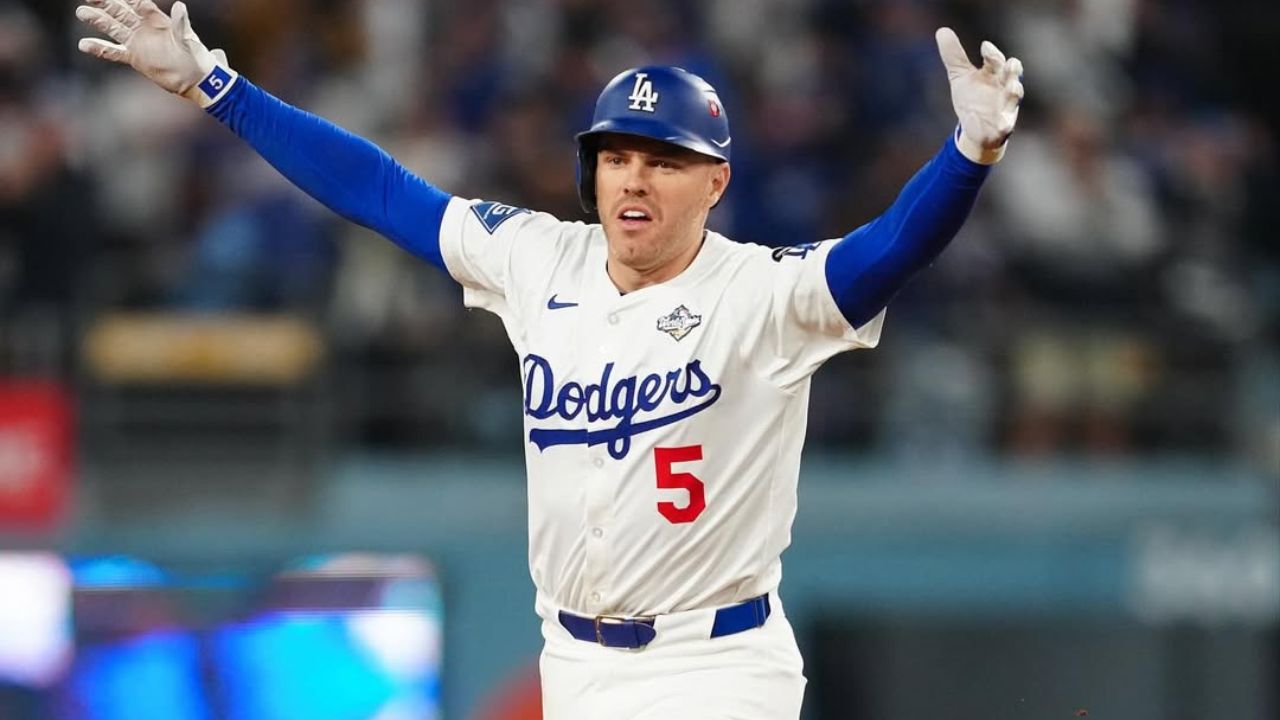 MLB Fans Lose It as Freddie Freeman’s Walk-off Home Run Caps off Incredible 18-Inning Marathon Game 3 Against Blue Jays