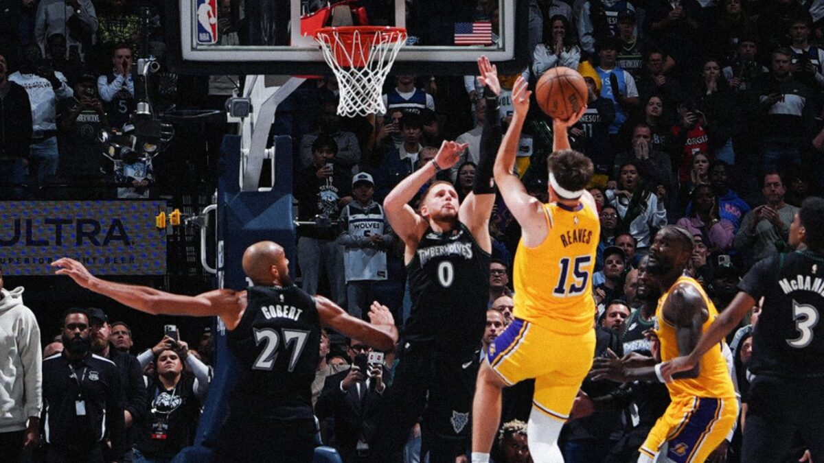 Austin Reaves scoring the game-winner