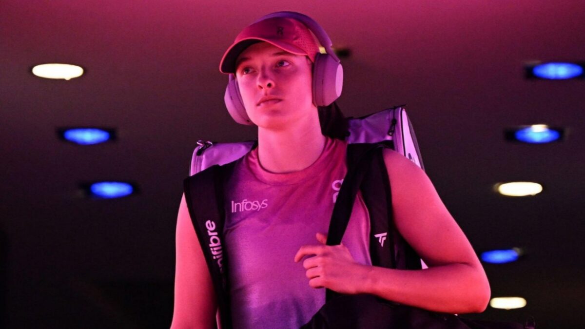 WTA Finals 2025: Iga Swiatek vs. Madison Keys Preview, Prediction, and Live Stream Details 2 Iga Swiatek