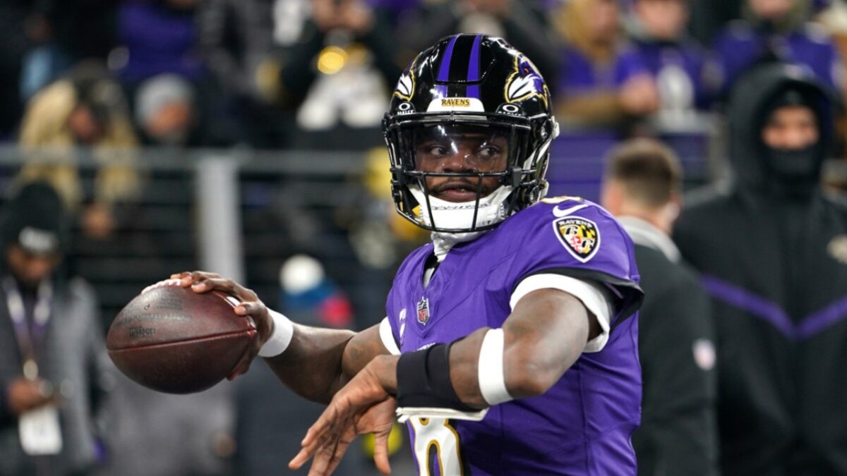 Ravens’ Lamar Jackson Speaks Out as Team Rises From 1–5 Start 1 Ravens’ Lamar Jackson Speaks Out as Team Rises From 1–5 Start