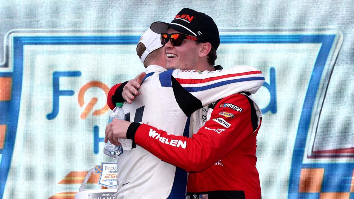 (Video) Jesse Love "Doesn't Really Give a S**t" About Criticism over His Xfinity Championship Win 1 Jesse Love hugging championship runner up Connor Zilisch (via Getty)