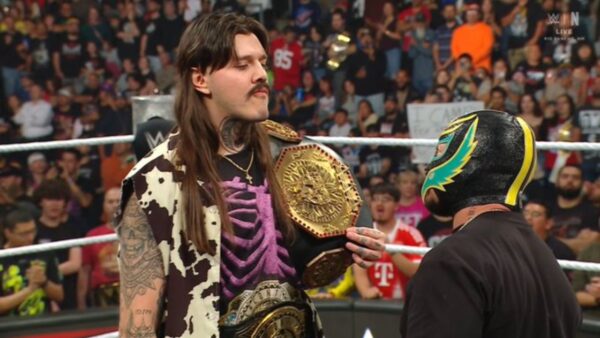 Dominik and Rey Mysterio on Raw