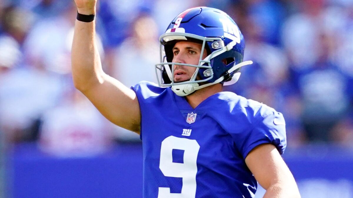 Giants Kicker's Heartbreaking Confession Exposes Sports Betting Toxicity Amid Marshawn Kneeland’s Mental Health Tragedy 1 Giants Kicker's Heartbreaking Confession Exposes Sports Betting Toxicity Amid Marshawn Kneeland’s Mental Health Tragedy