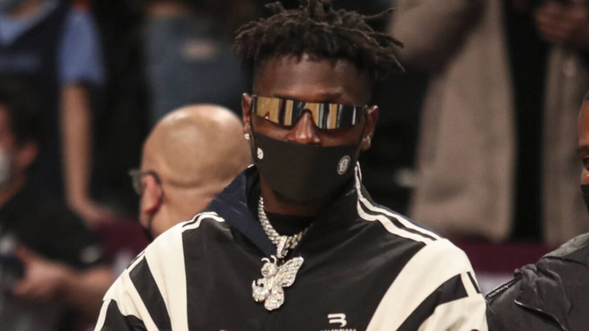 Chad Johnson Breaks Down in Tears Reflecting on Antonio Brown's Arrest: “I Don’t Think AB Knew How Special He Was”