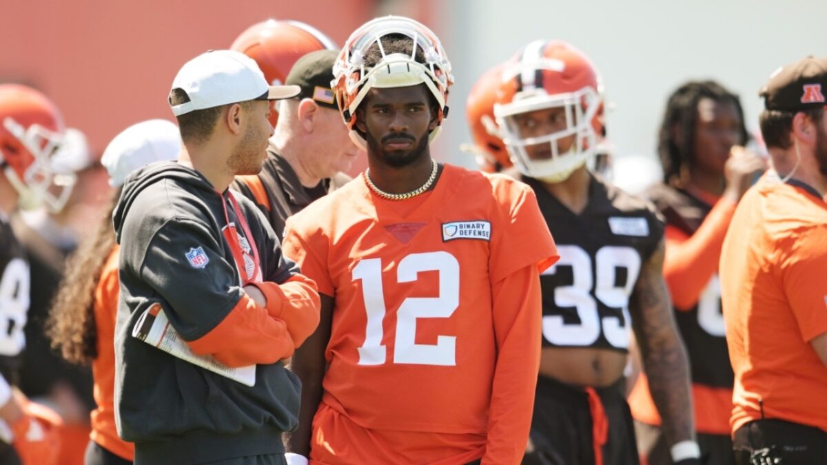 Kevin Stefanski Refuses to Play Shedeur Sanders Despite Humiliating Loss to Jets 1 Kevin Stefanski Refuses to Play Shedeur Sanders Despite Humiliating Loss to Jets