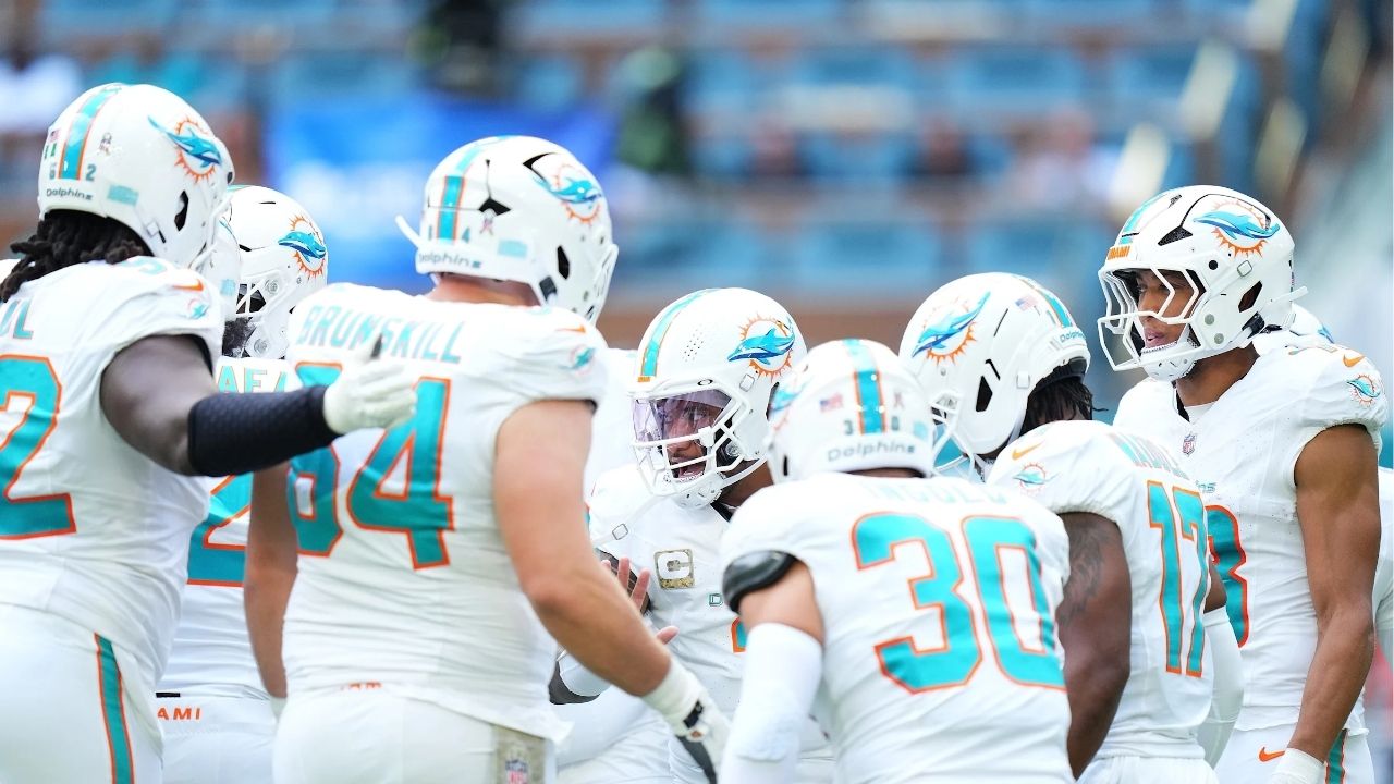 Almost Unbelievable! Dolphins Using Timeout with the Clock Still at 15:00 in the First Quarter Baffles Fans