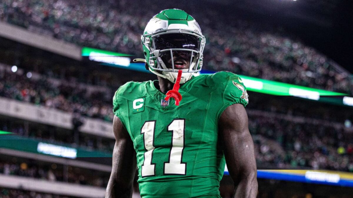 AJ Brown's Latest Comments Imply He's Done with the Eagles Offense Now 1 AJ Brown's Latest Comments Imply He's Done with the Eagles Offense Now