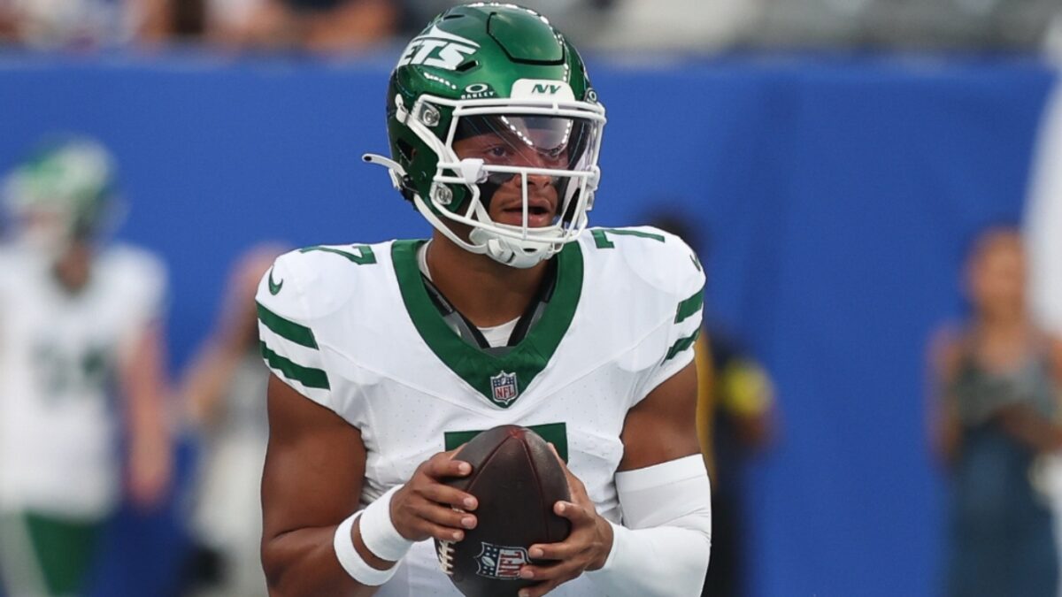 Tom Brady, Despite Retiring 3 Years Ago, Has More Wins Than the Jets This Decade 1 Tom Brady, Despite Retiring 3 Years Ago, Has More Wins Than the Jets This Decade